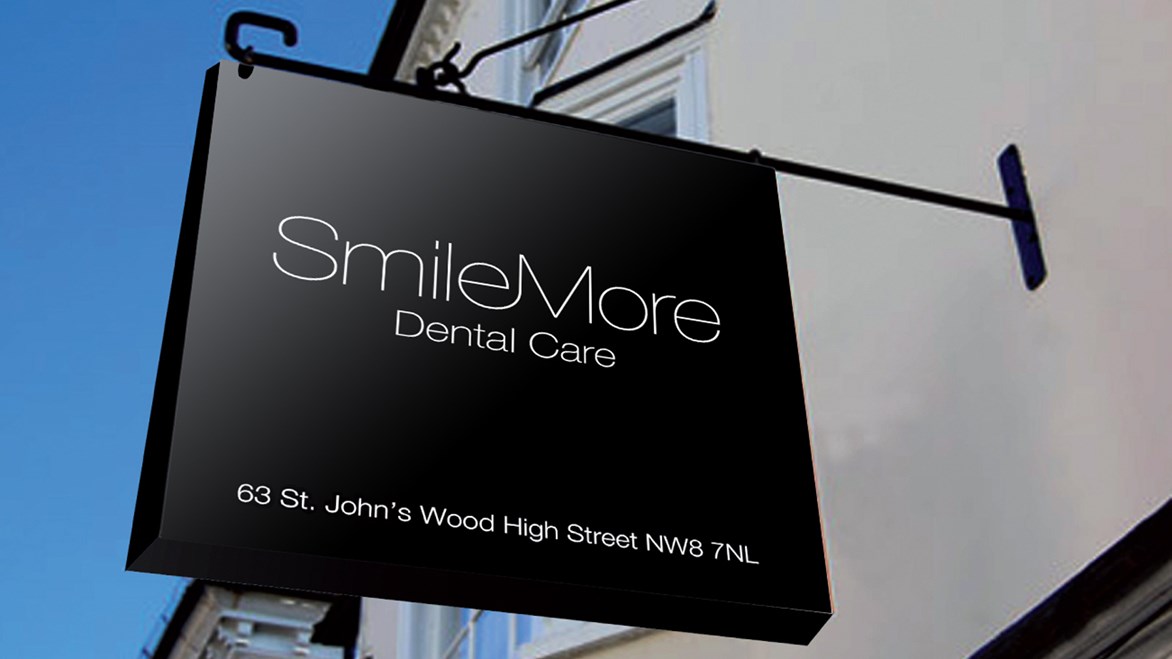 smilemore-sign